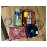 NECK PILLOW, ORGANIZERS