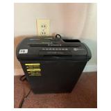 AMAZON PAPER SHREDDER