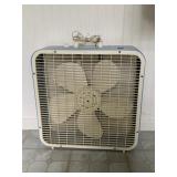 BOX FAN