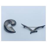 STERLING PINS FLYING BIRD AND C PIN 19.39 GRAMS