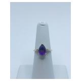 RING 14K SOLITAIRE PEAR SHAPE AMETHYST RING SZ.