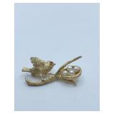 14K BIRD PIN W/ PEARLS IN NEST 6.69 GRAMS MARKED
