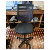 ADJUSTABLE ROLLING BAR HEIGHT OFFICE CHAIR