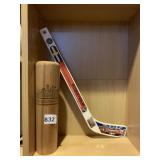NHL MINI STICK & PITTSBURGH PIRATES DUGOUT WOOD