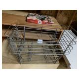 CHAFING DISH HOLDERS