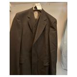 SUIT 42L W/ 36 W PANTS