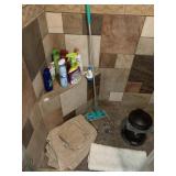 CLEANING PRODUCTS, SWIFFER, WAIST CAN