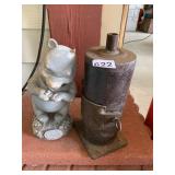 WINNIE POOH CEMENT DAMAGE EAR, AND METAL PARTIAL