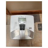 BATHROOM SCALE