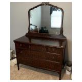 ANTIQUE DRESSER WITH MIRROR, SLIGHT WEAR, 30.5" X