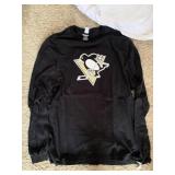 PENGUINS HOODIE AND LONG SLEEVE XL STEELERS