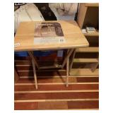 COLLAPSABLE PINE TV TRAY