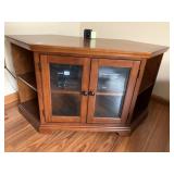 CORNER ENTERTAINMENT STAND W/ 2 SHELF SIDES GLASS