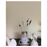 HAT PIN HOLDER W/ HAT PINS