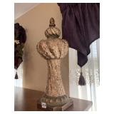 22" H DECORATIVE ACCENT