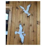 TWO SEAGULL WALL HANGERS