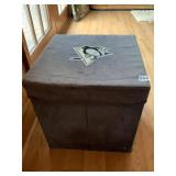 PENGUIN STORAGE CUBE