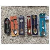 SOUVENIR SPOONS 6 IN PACKAGE