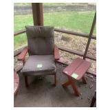 WOOD FRAME ARMCHAIR GRAY AND PLASTIC CHAIR