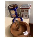 NUT DISH W/ PICKS WOOD
