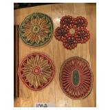 SET OF TRIVETS