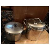 STOCK POT W/ LIDS