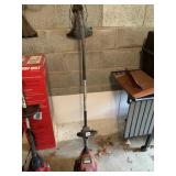 GAS WEED WACKER 17"