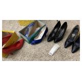 LADIES HEELS LOOK WORN ONE TIME