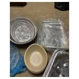 CATERING TRAYS, BAKING PANS, PAPER BELLS, BANNER