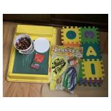 CHILDS BLOCK MAT, CHALK BOARD