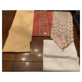 TABLE RUNNERS