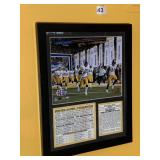 2006 STEELERS VS SEAHAWKS TEAM COMING FROM LOCKER