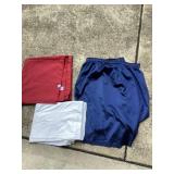 BURGUNDY FULL TABLE COVERS TO THE FLOOR 6FT