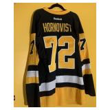 SIZE 56 REEBOK HORNQVIST JERSEY SIGNED