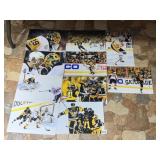 10 PHOTOGRAPHS 8 X 10 HOCKEY PLAYERS IN ACTION