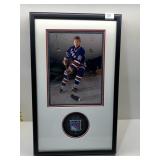 WAYNE GRETZKY NY RANGERS AUTOGRAPHED PUCK WITH 8