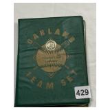OAKLAND BASEBALL CARD COLLECTION TEAM SET BINDER