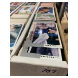 APPROXIMATELY 3000 ASSORTED BASEBALL INCLUDING