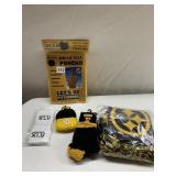 CHILDS NEW PONCHO SOCKS STEELER SCARF