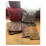 ACCENT PILLOWS AND RUNNERS