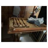 WOOD KITCHEN TABLE 5FT NICE COND