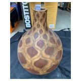 BROWN DECORATED VASE