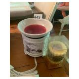 CANDLE WAX MELTER WITH YANKEE CANDLE MELTS