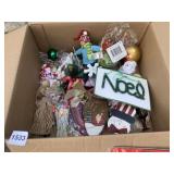 HOLIDAY Dï¿½COR, GREEN BOWLS