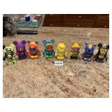 8 DISNEY MICKEY MOUSE VINYLMATIONS