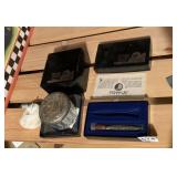 TOWEL STERLING BEAUTY MARKS DRESSER POWDER BOX