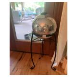 9"DIA GAZING BALL IN IRON STAND