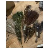 LAVENDER AND OTHER DECORATION FLORALS