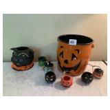 PORCELAIN 8" H X 8" W BUCKLE NO HANDLE AND PAPER