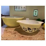 PYREX MIXING BOWLS